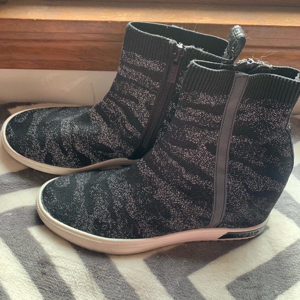 Women’s Cali Wedge Sneakers NWT DKNY worn once or twice. Super comfy with box.